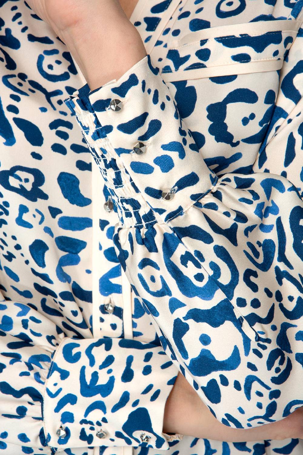 IVI GmbH BLUE LEO Tunika