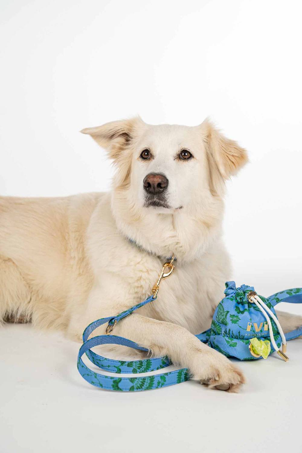 IVI GmbH CORAL FLOWER Futterbeutel