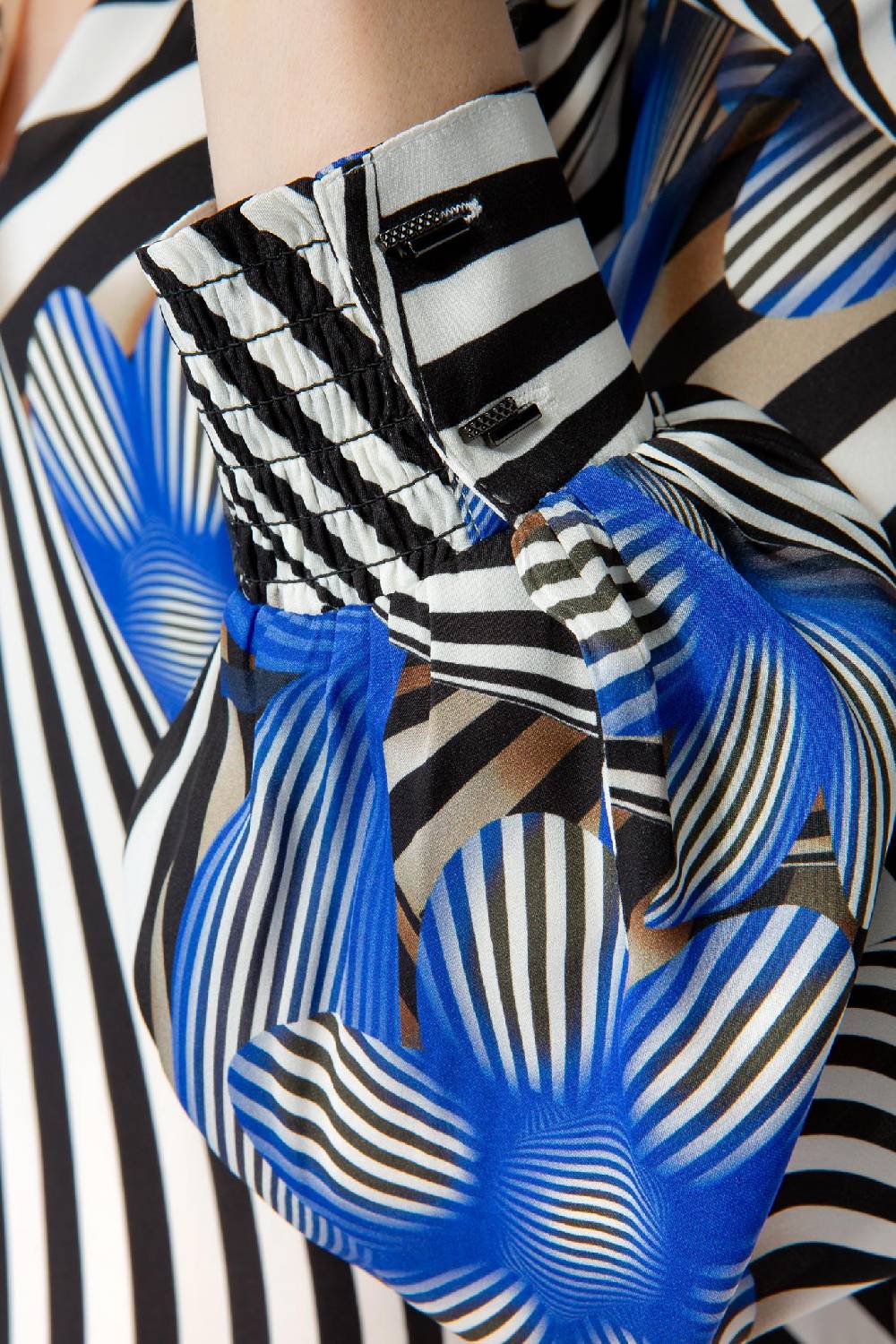 IVI GmbH FLORAL ILLUSION Minikleid