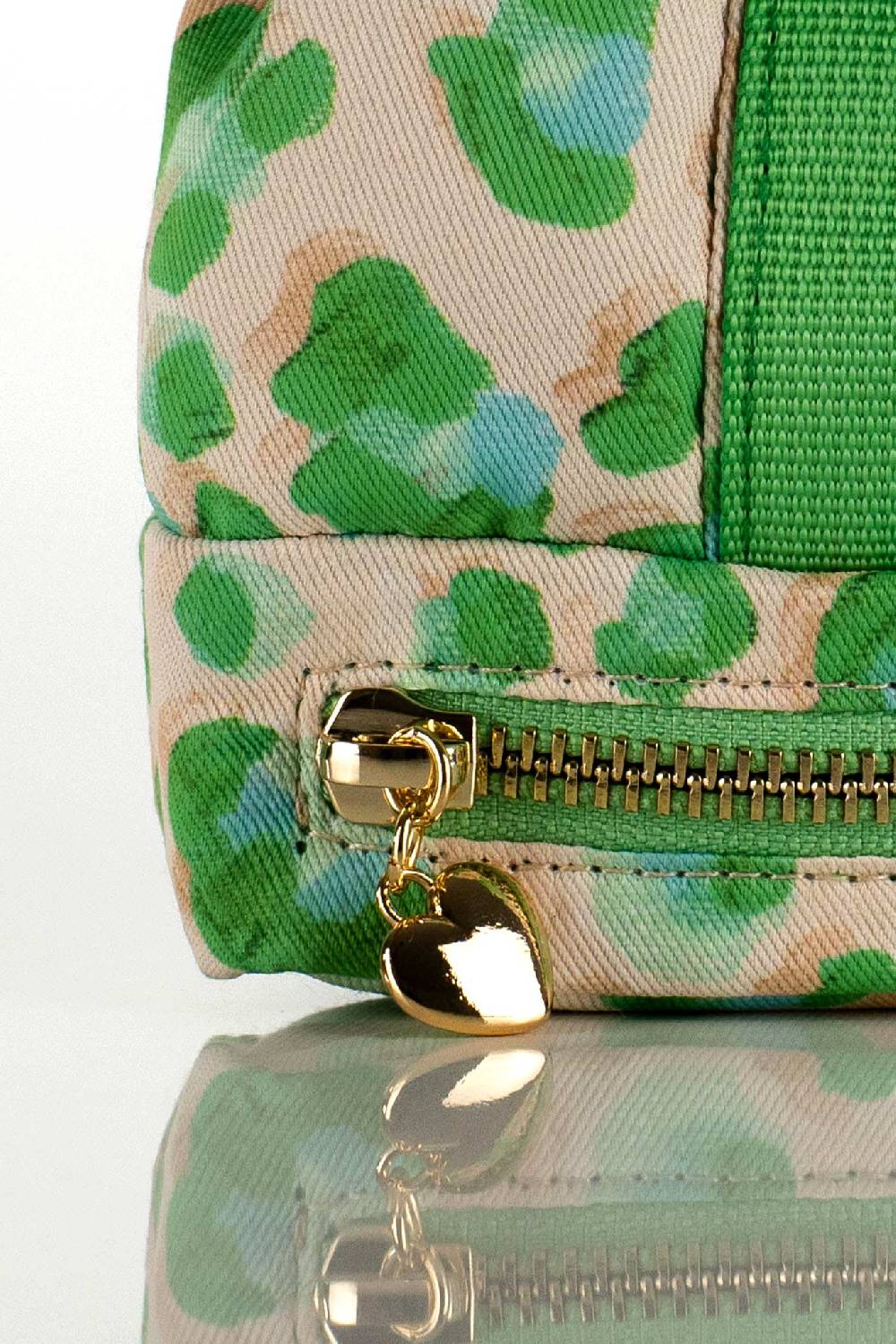 IVI GmbH GREEN LEO Futterbeutel