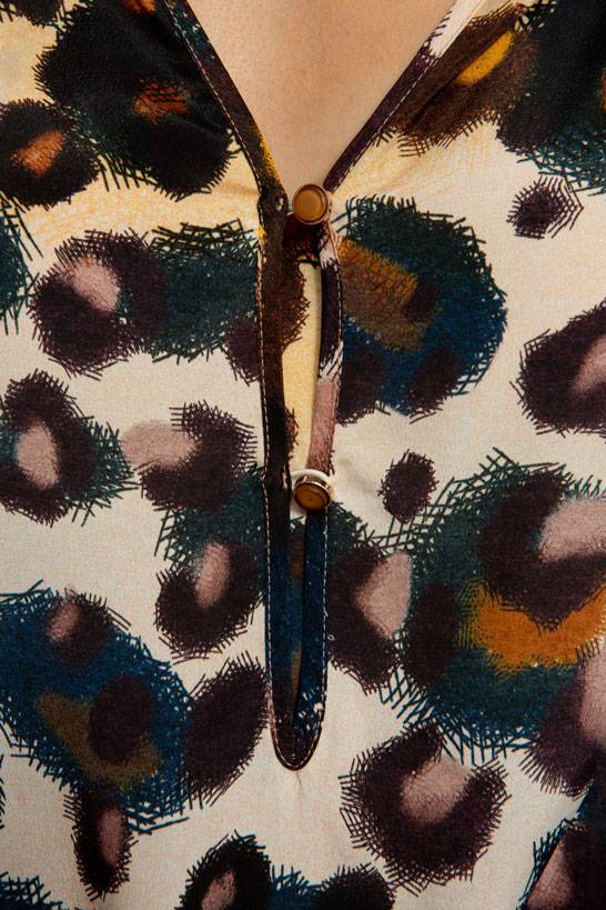 IVI GmbH LEO Bluse Sand