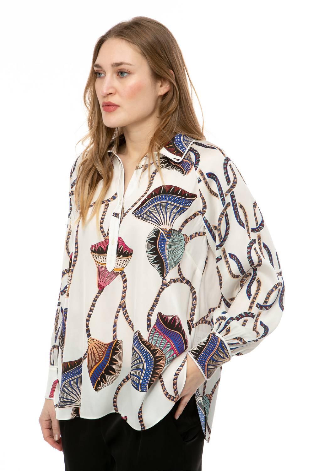 IVI GmbH LOTUS BLOSSOM Hemdbluse Weiß