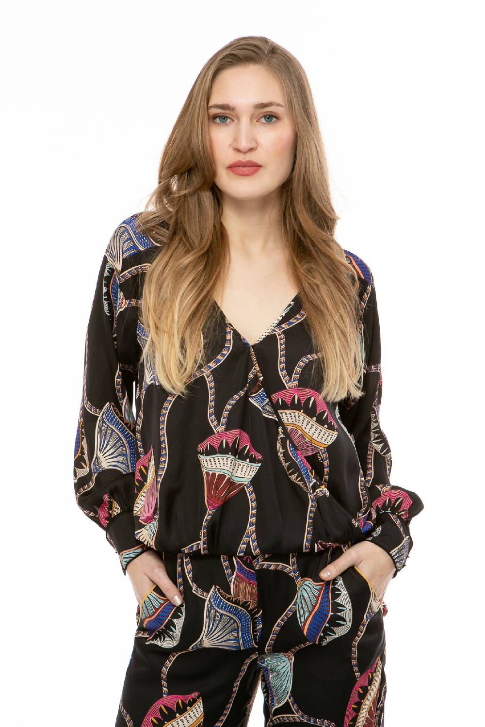 IVI GmbH LOTUS BLOSSOM Wickelbluse Schwarz