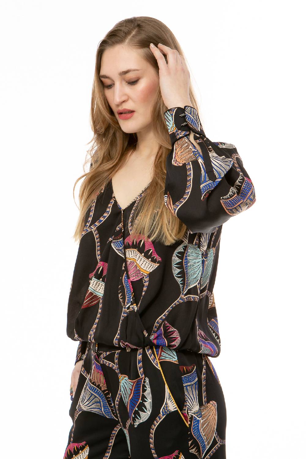 IVI GmbH LOTUS BLOSSOM Wickelbluse Schwarz