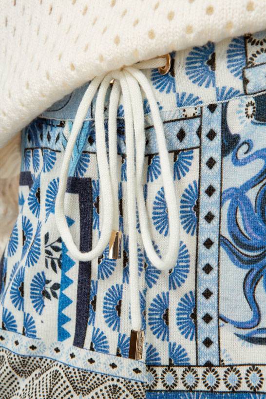 IVI GmbH ORIENTAL GARDEN Gestrickte Hose Sky