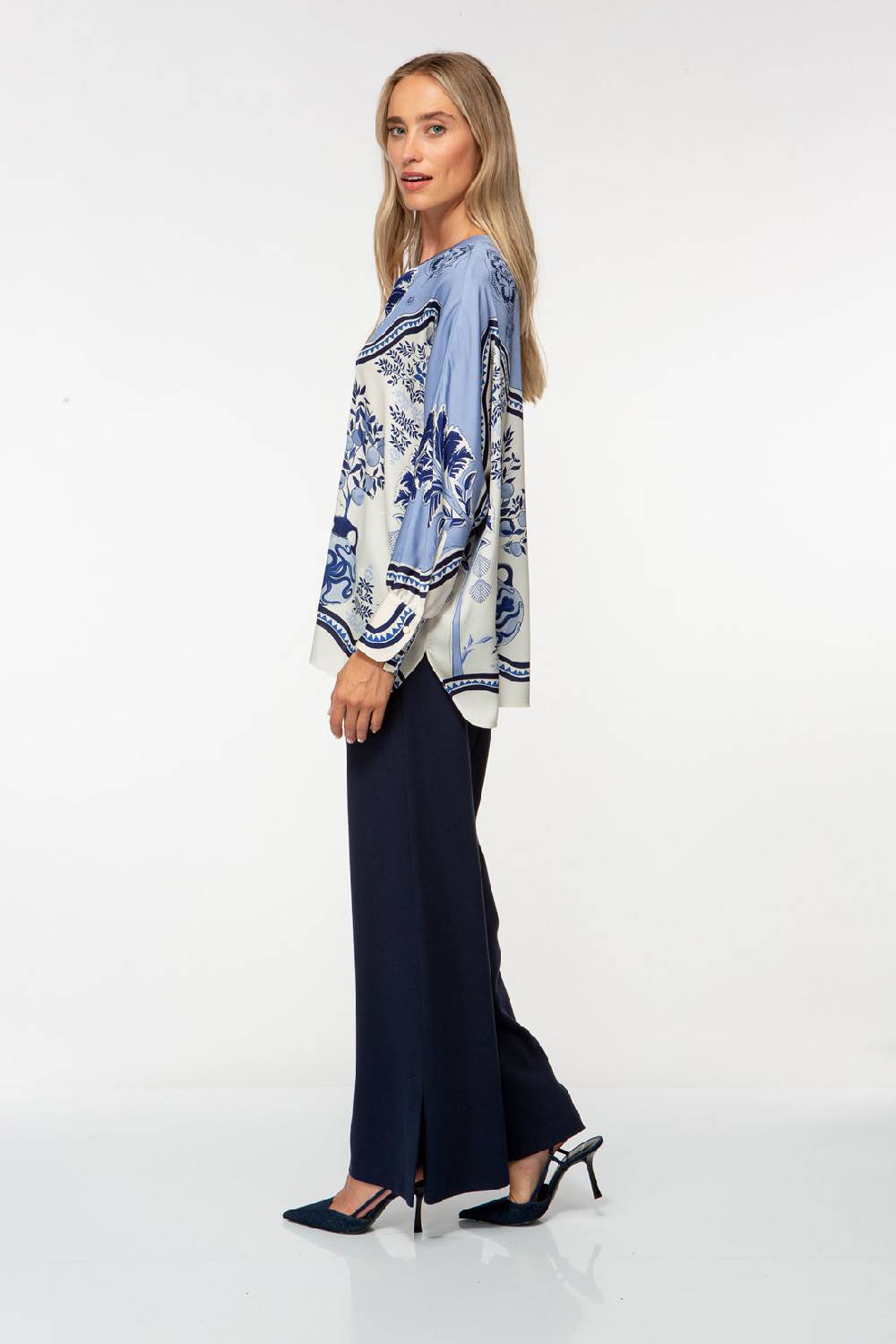 IVI GmbH ORIENTAL GARDENS Tunika Sky