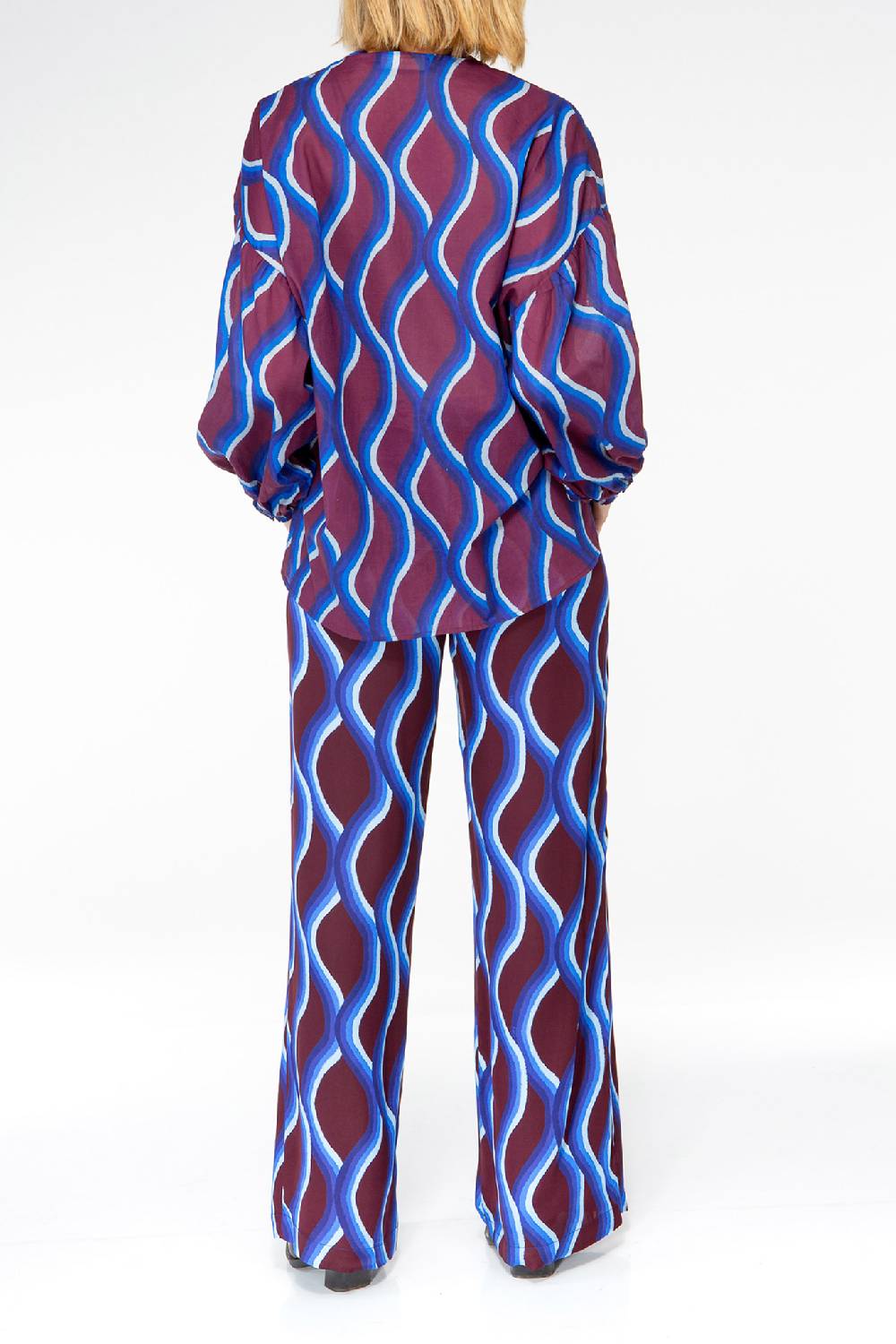 IVI GmbH PARADISE WAVE Seidenhose Mit Weitem Bein