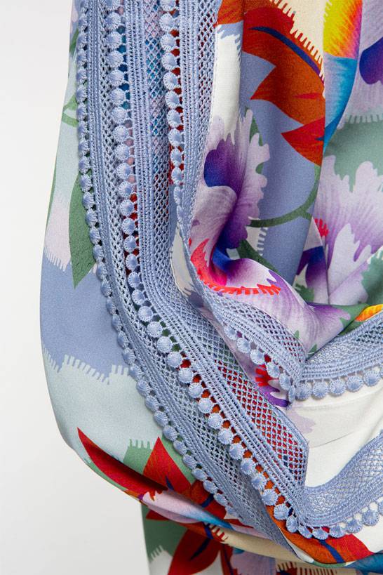 IVI GmbH PIXEL PAISLEY Seidenbluse Lavendel