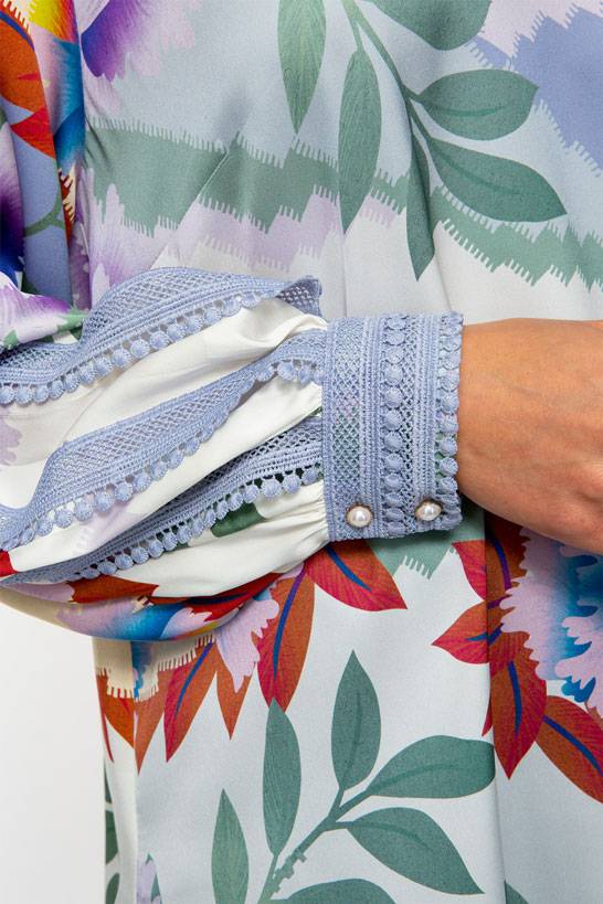 IVI GmbH PIXEL PAISLEY Seidenbluse Lavendel