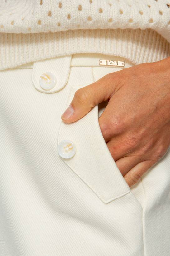 IVI GmbH SOLID JERSEY Bootcut Hose Weiß