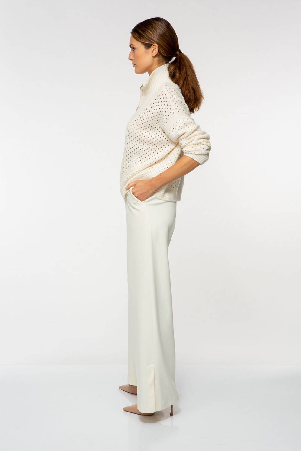 IVI GmbH SOLID JERSEY Bootcut Hose Weiß