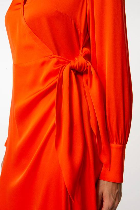 IVI GmbH SOLID SILK Midi Wickelkleid Grenadine