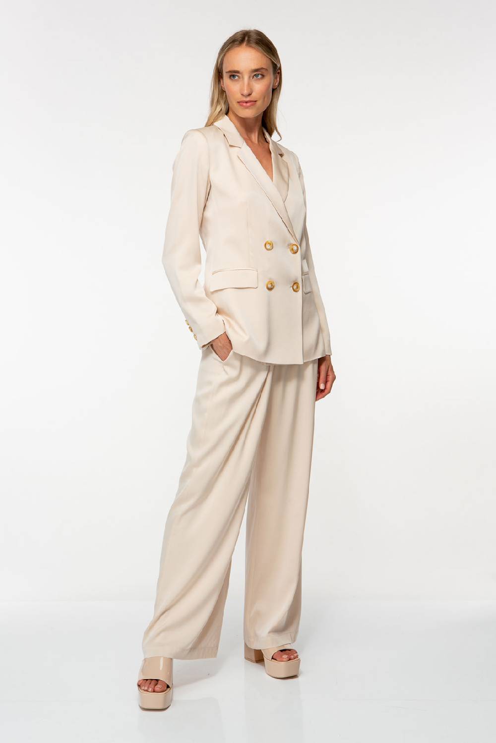 IVI GmbH SOLID SILK Seidenblazer Light Sand