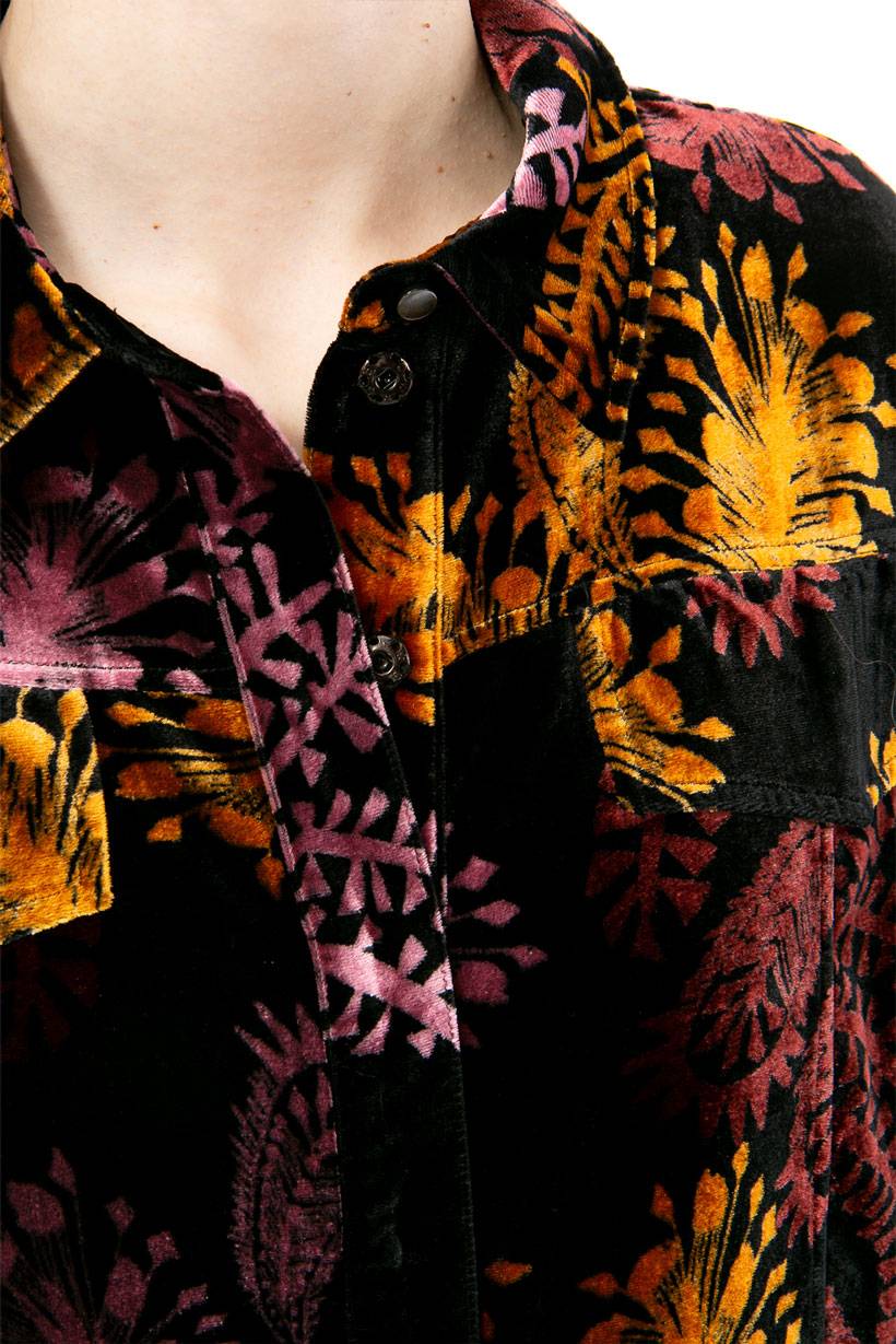 IVI GmbH WILD HERBS Boxy Bluse Aus Samt Schwarz