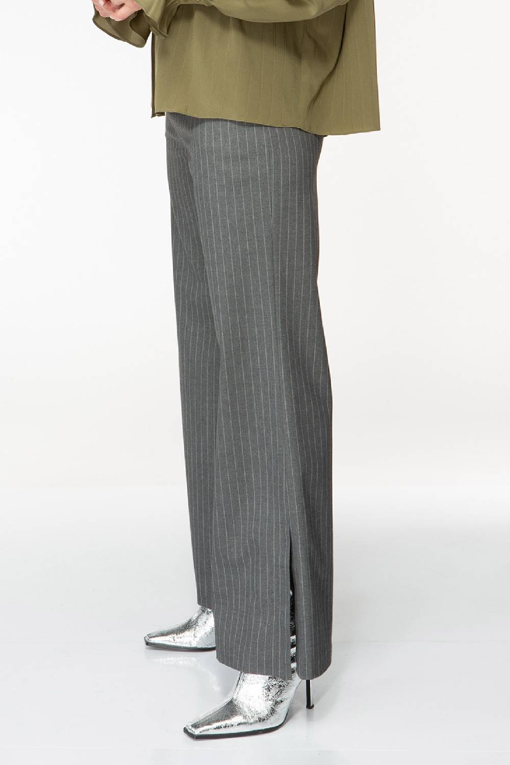 IVI GmbH PINSTRIPE Anzughose Mit Weitem Bein Graphit