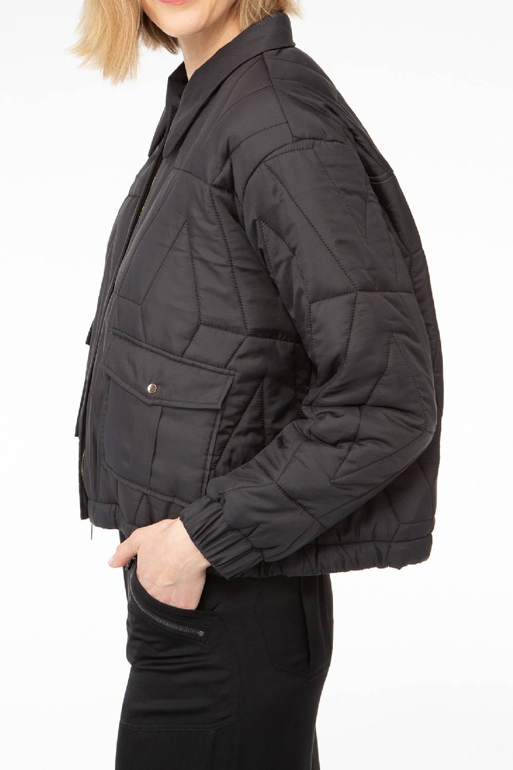 IVI GmbH PUFFER NYLON Jacke Mit Signature Steppung Schwarz