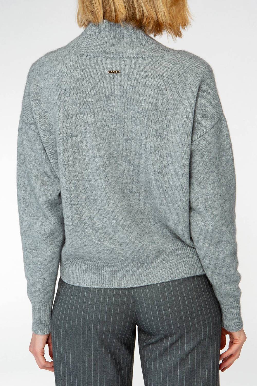 IVI GmbH SOLID KNIT Cardigan Mit Aufgesetzten Taschen Grau-melange