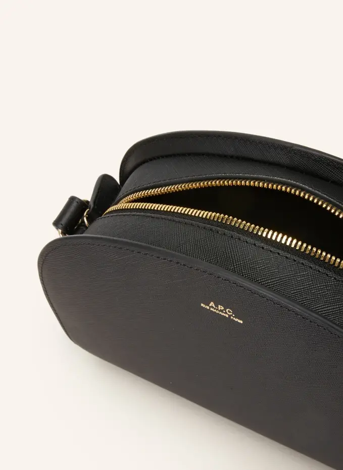 A.P.C. Saffiano-Umhängetasche DEMI-LUNE