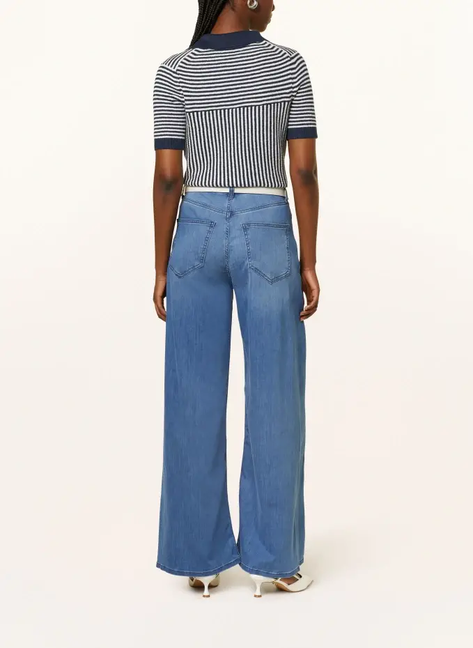 AG Jeans Flared Jeans