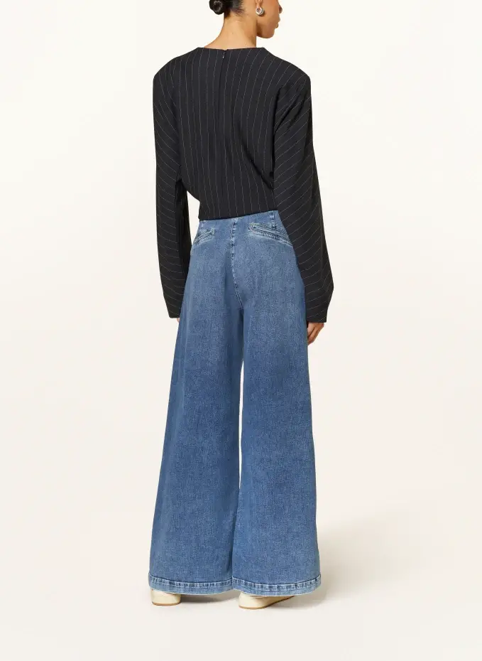 AG Jeans Straight Jeans