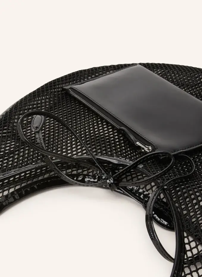 ALAÏA Schultertasche ONE PIECE M Mit Pouch