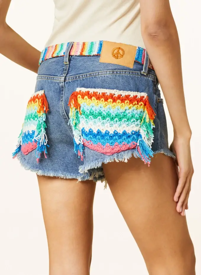 ALANUi Jeansshorts OVER THE RAINBOW Mit Fransen