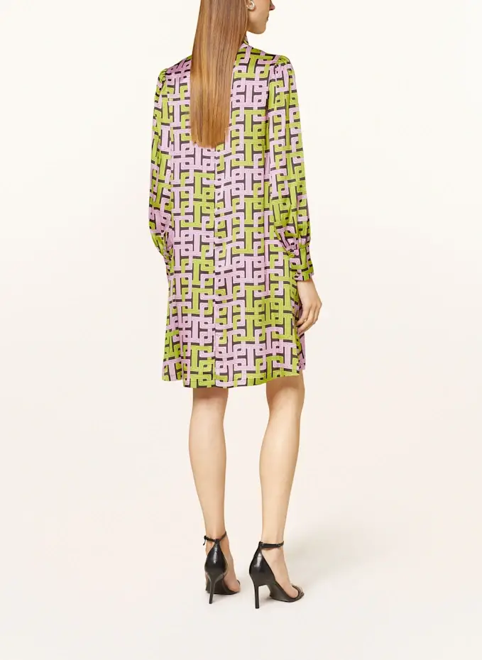 ANNA's Satinkleid Mit Seide