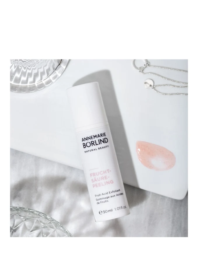 ANNEMARIE BÖRLIND PEELING