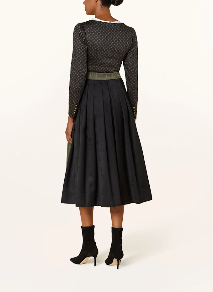 Anno Domini Dirndl AMREI