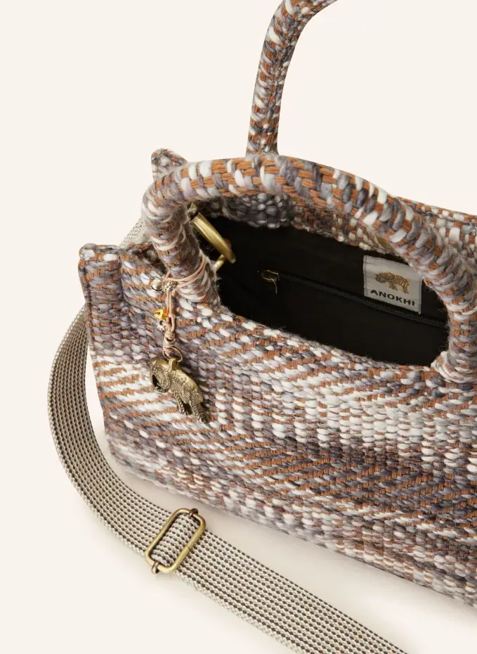 ANOKHI Shopper