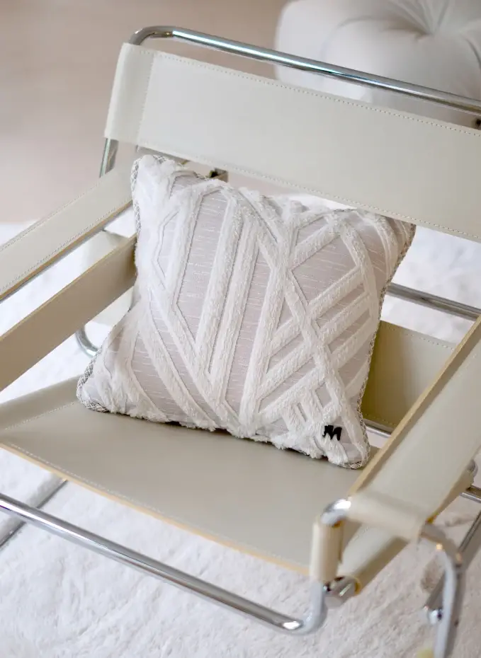 Another Mondaen Dekokissen JOOST SQUARE EDITION