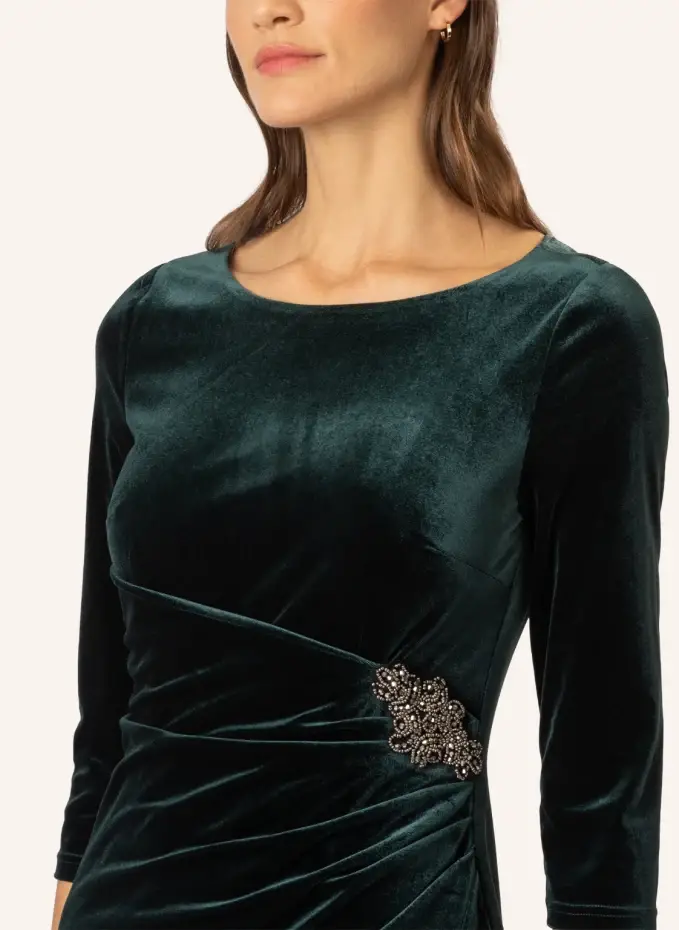 APART Kurzes Samtkleid