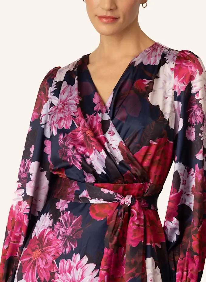 APART Midi -Satinkleid