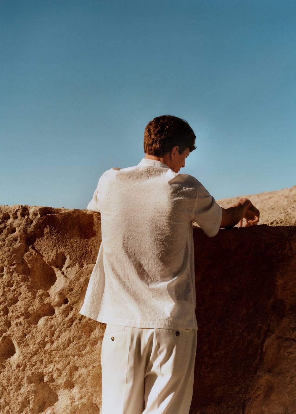 Mango Besticktes Relaxed-Fit-Hemd Aus 100 % Baumwolle