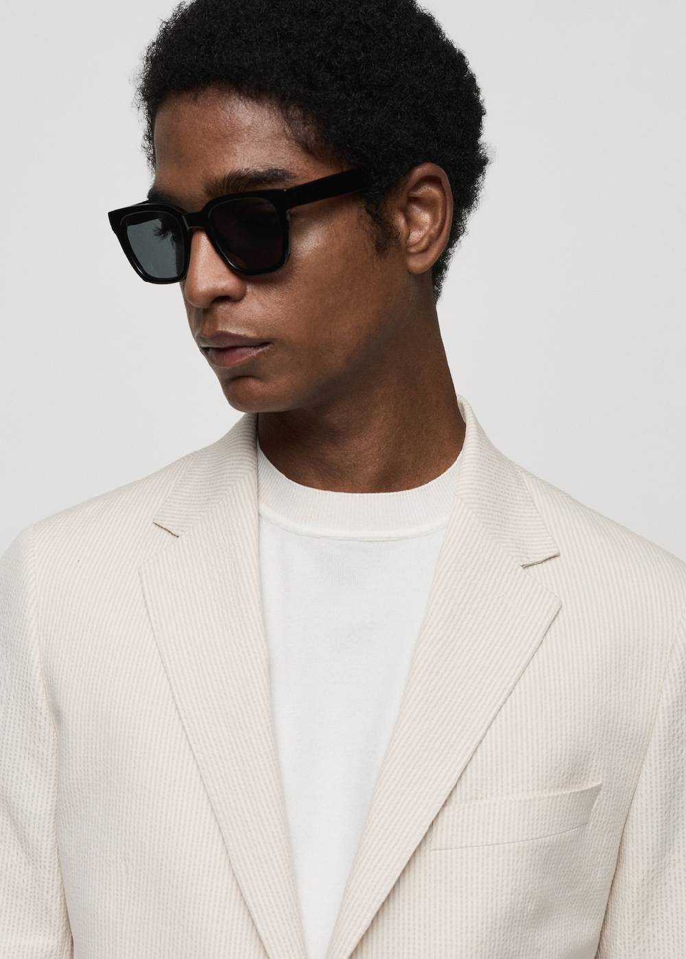 Mango Gestreifte Slim-Fit-Anzugjacke Aus Seersucker-Baumwolle