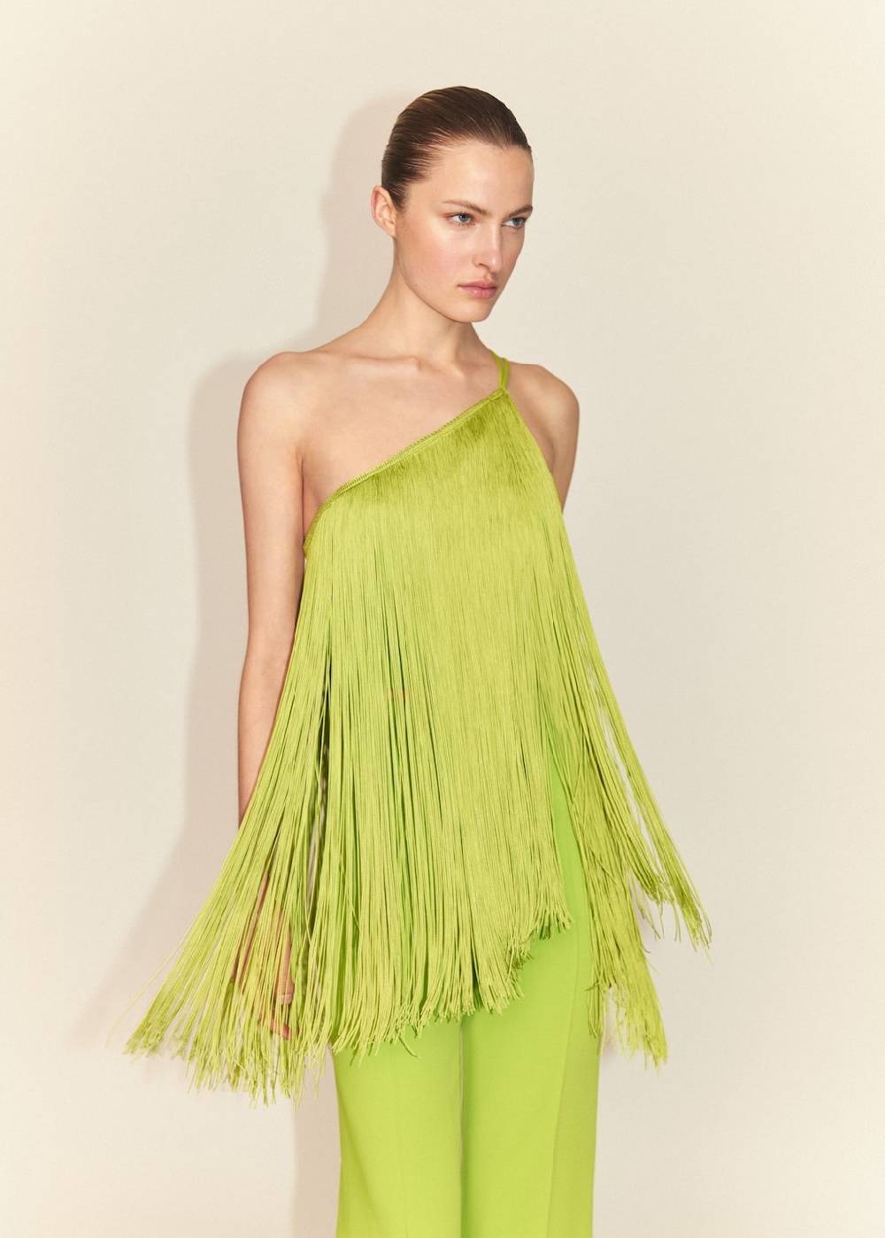 Mango Ausgestellte Hose mit hohem Bund