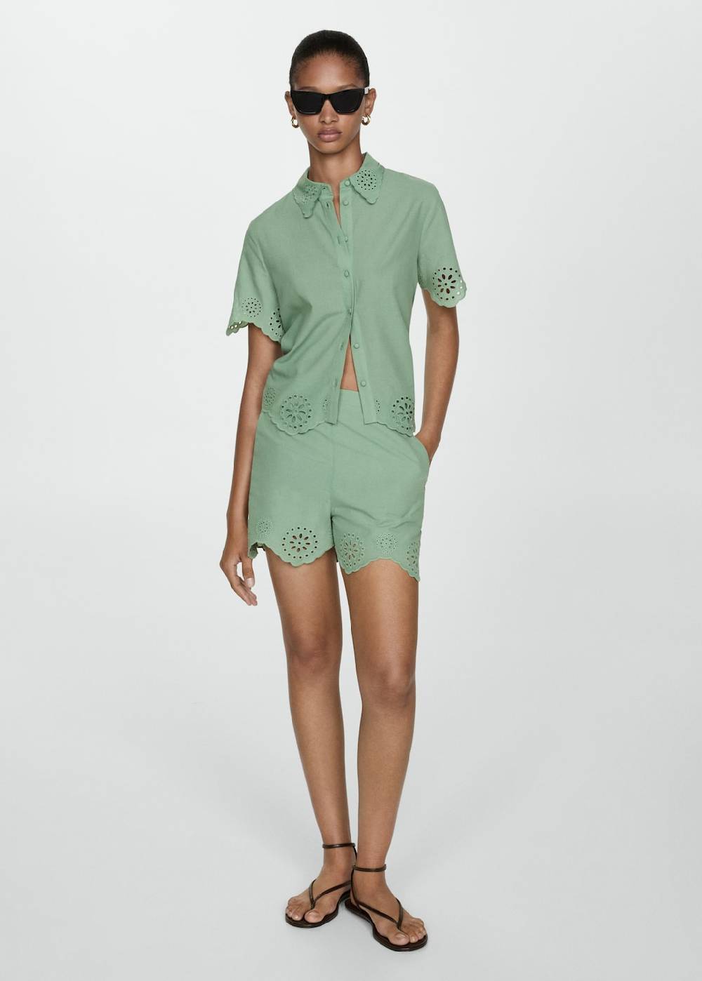 Mango Bestickte Lochstrick-Shorts