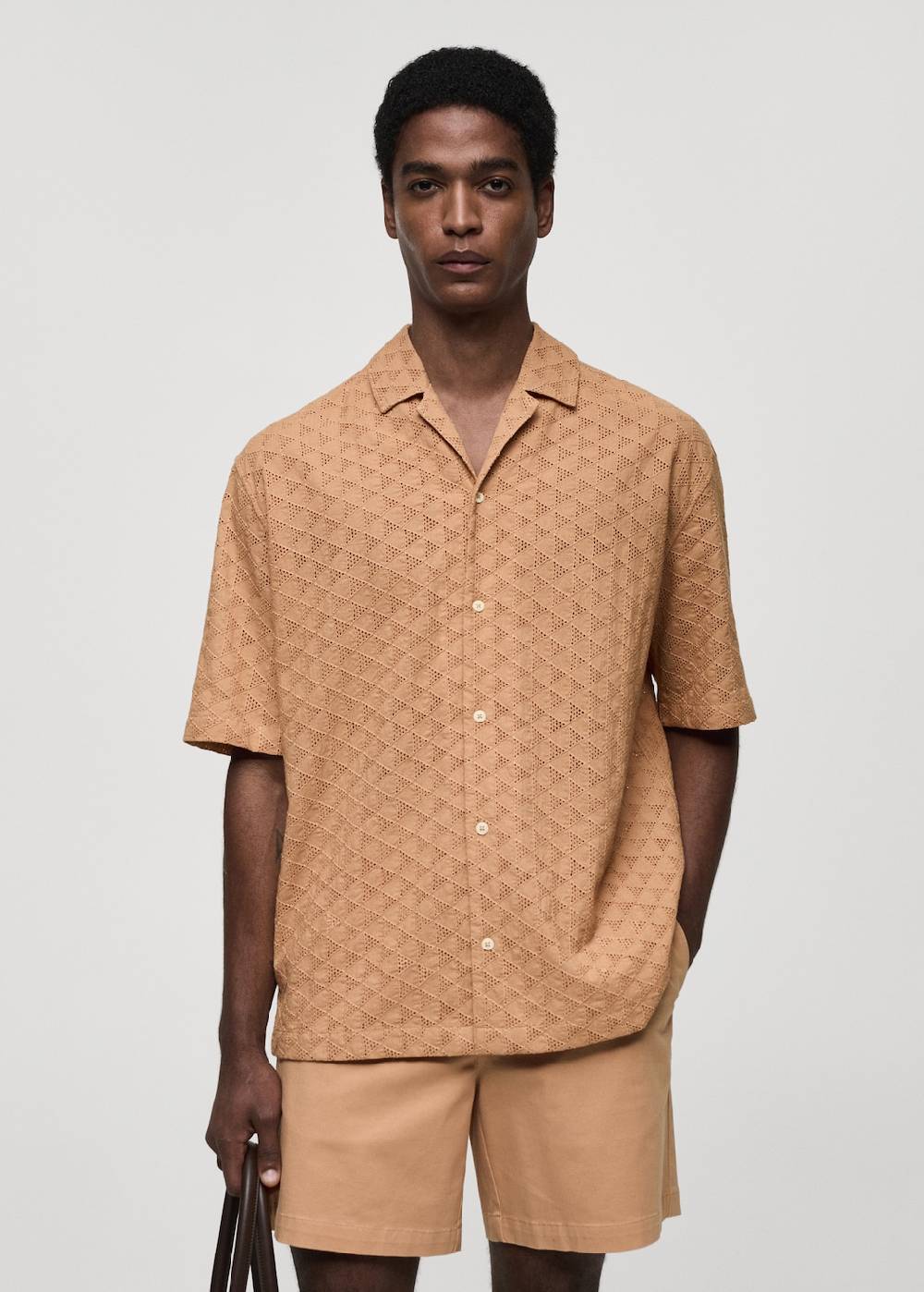 Mango Besticktes Hemd aus 100 % Baumwolle