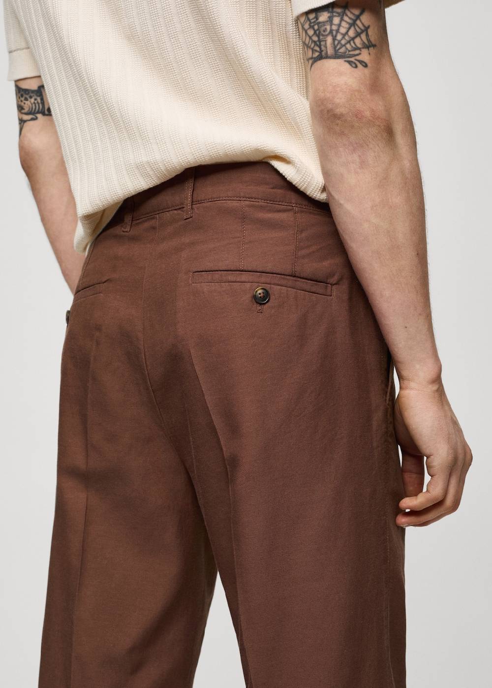 Mango Bundfaltenhose Aus Lyocell Mit Baumwolle