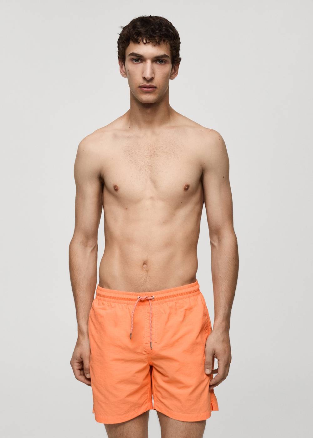 Mango Einfarbige Badeshorts mit Kordelzug