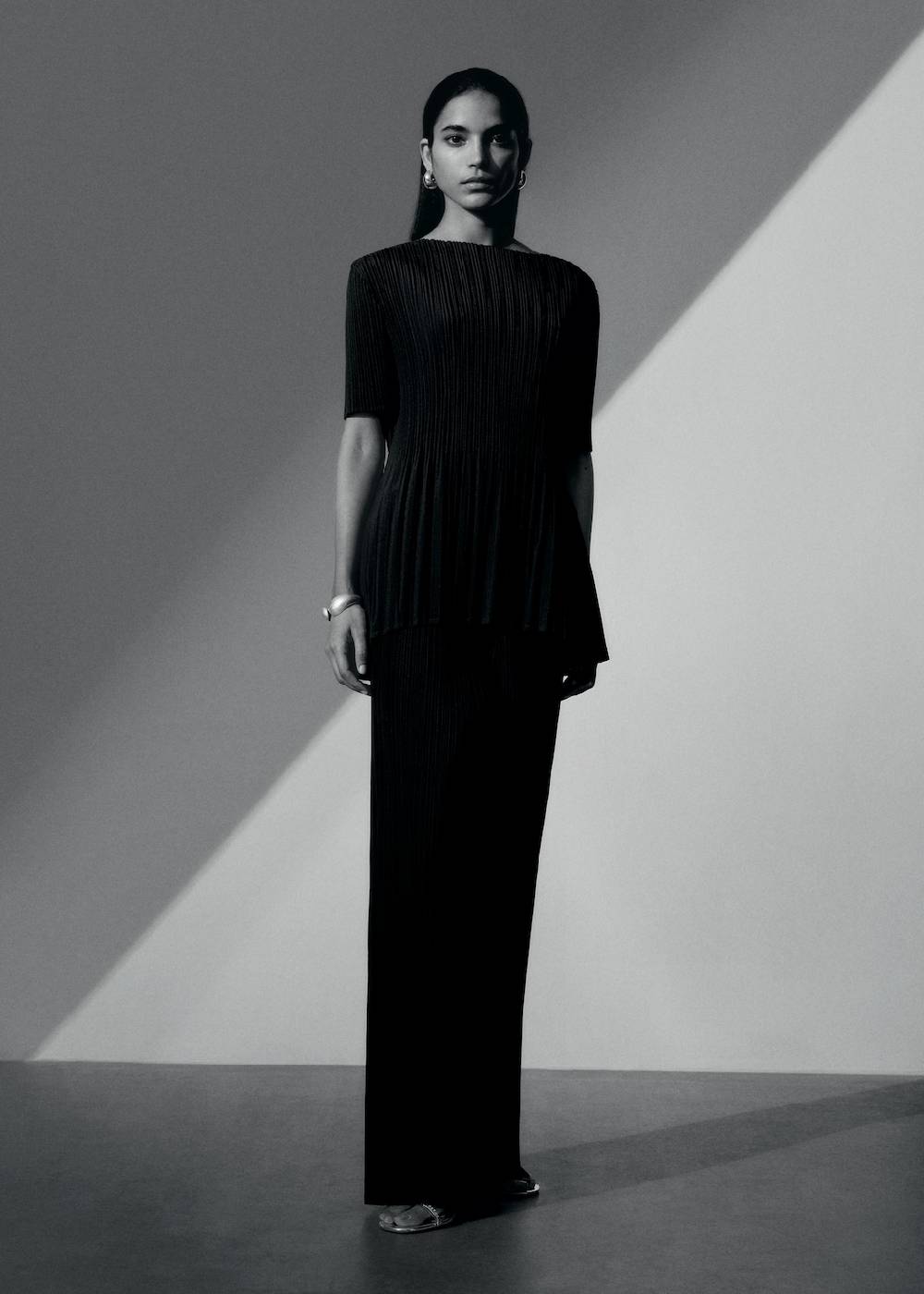 Mango Fließende Plissée-Hose