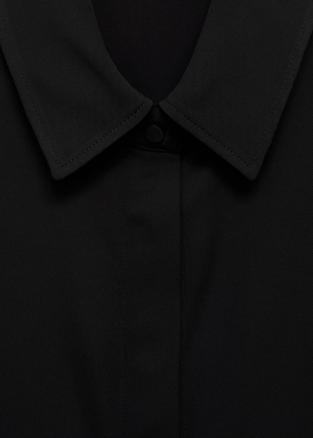 Mango Fließendes Langarmhemd