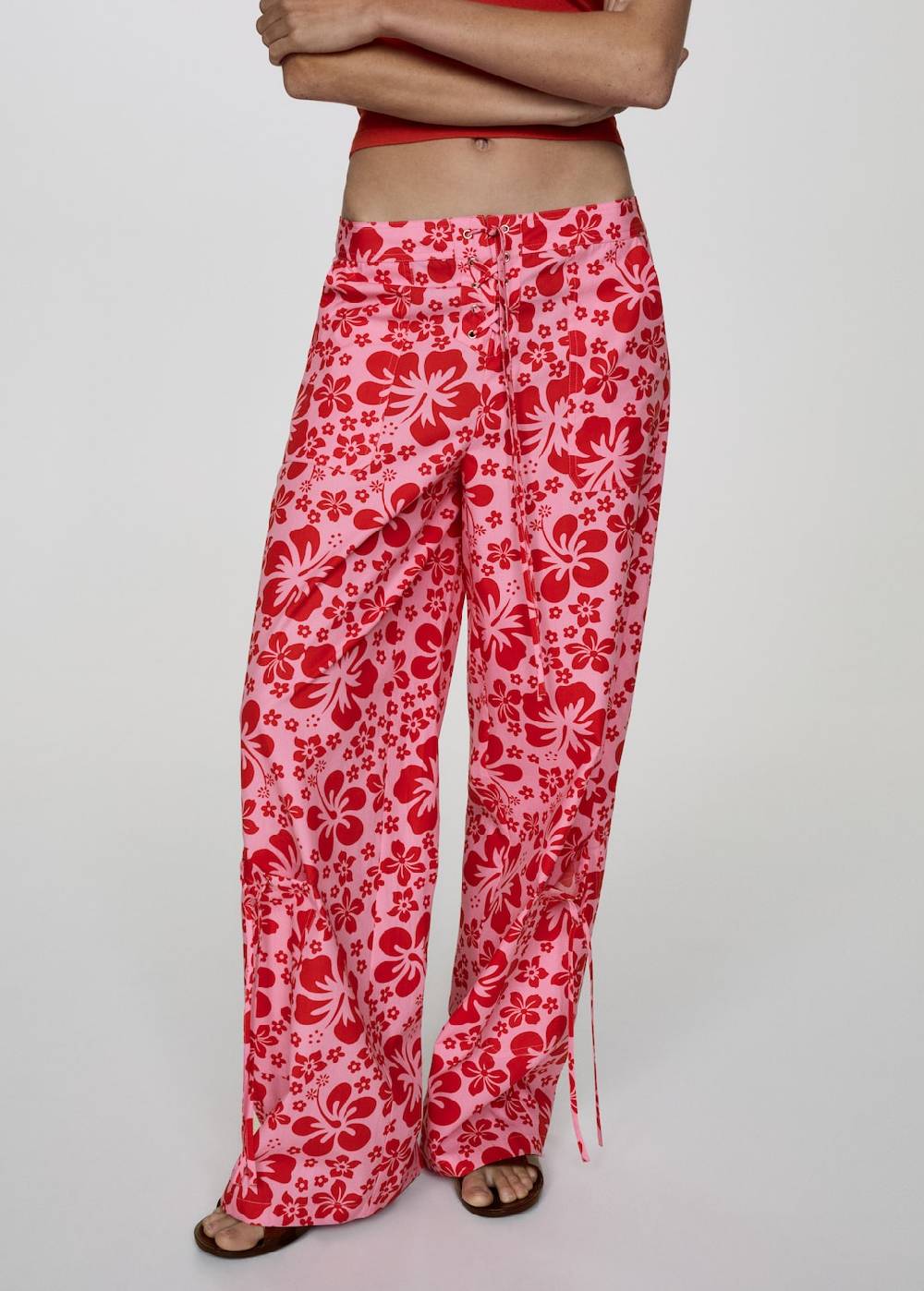 Mango Florale Hose mit Cargotaschen