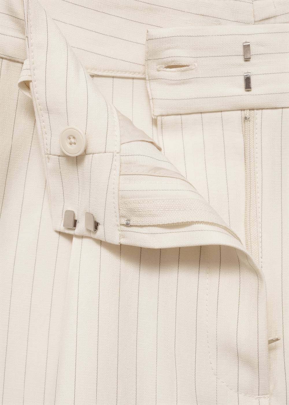 Mango Gerade Bermudashorts Mit Streifenmuster