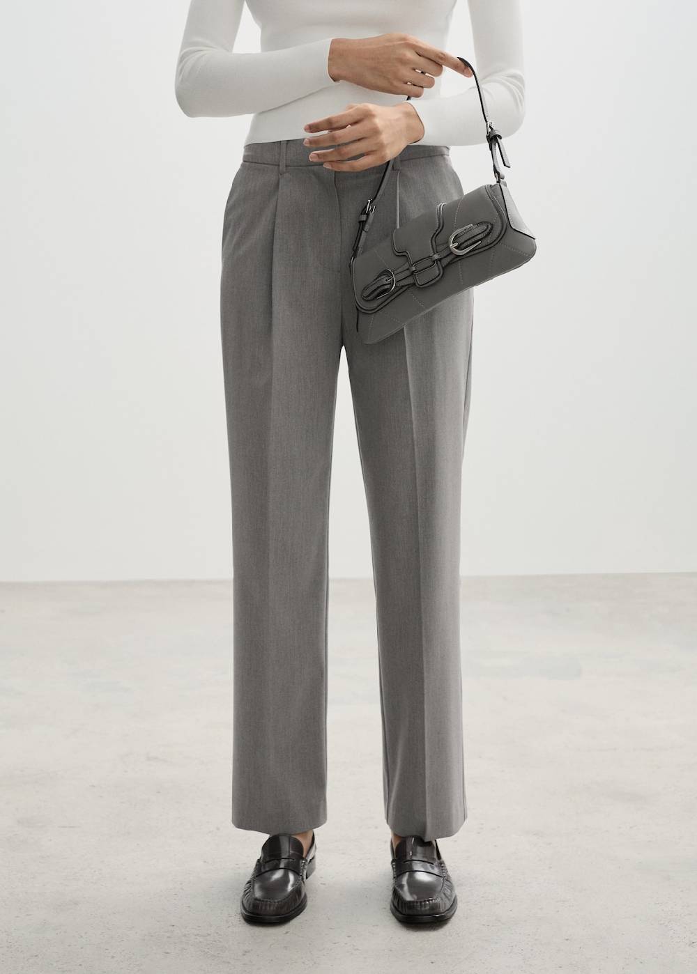 Mango Gerade Bundfaltenhose