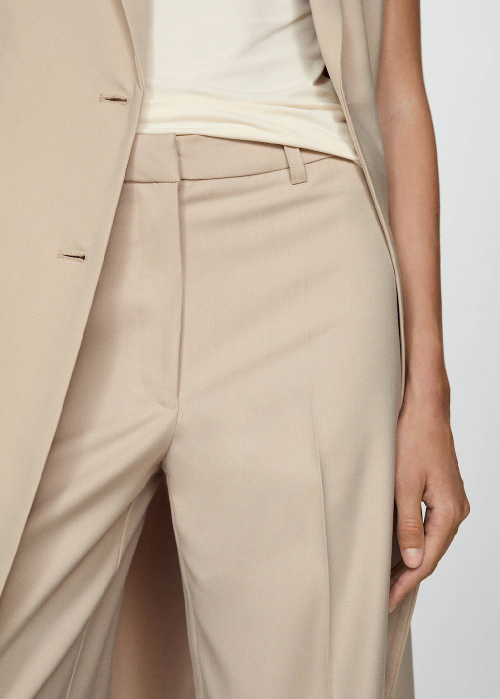 Mango Gerade Bundfaltenhose