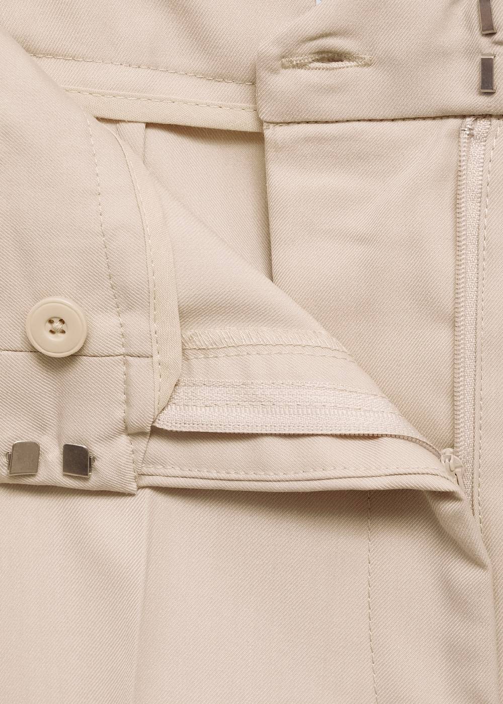 Mango Gerade Bundfaltenhose