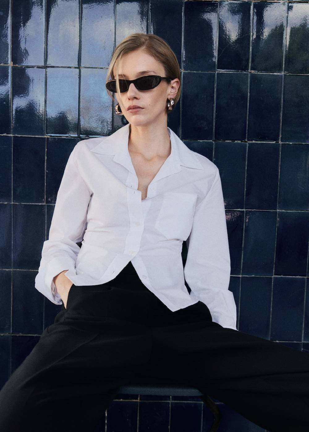 Mango Gerade Bundfaltenhose