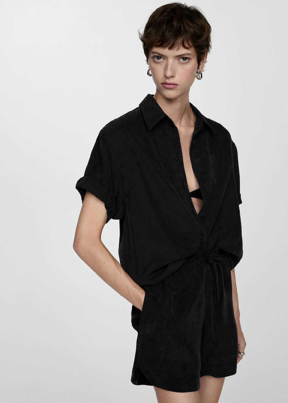 Mango Gerade Cupro-Shorts Mit Hoher Bundhöhe