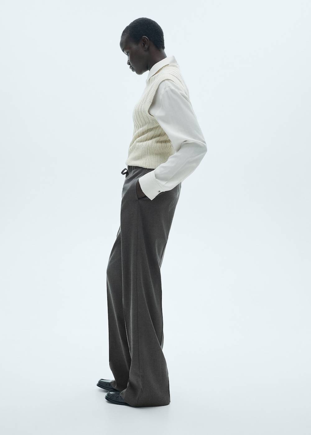 Mango Gerade, Fließende Hose